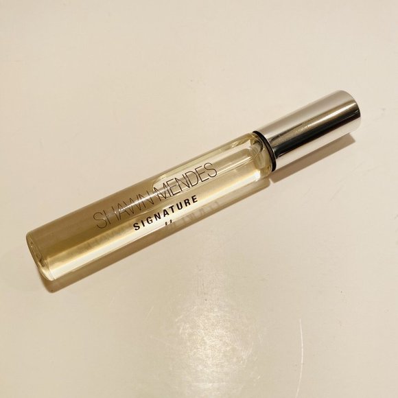 Shawn Mendes Signature II EDP Rollerball 10ml/0.33 fl. oz. - Picture 3 of 11
